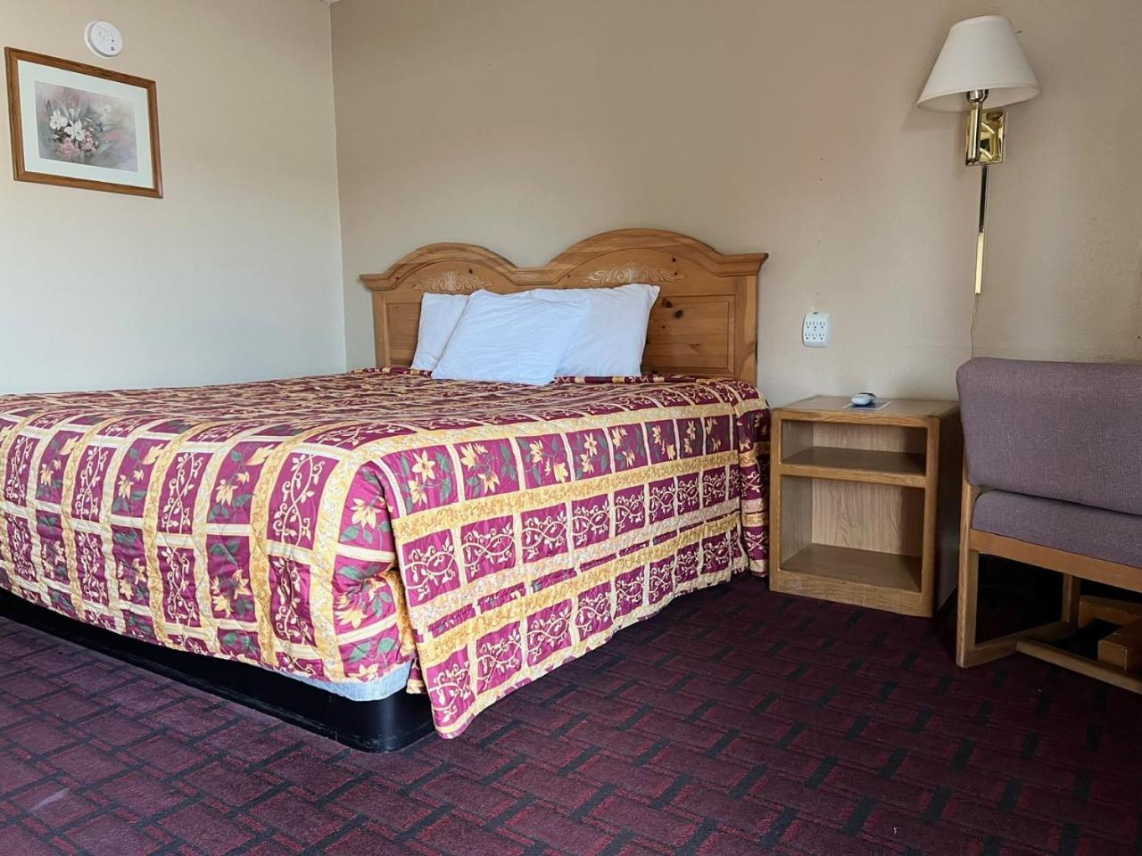 Economy Inn Mccook Zewnętrze zdjęcie