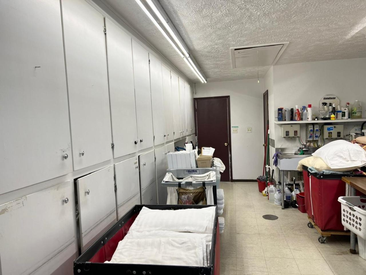 Economy Inn Mccook Zewnętrze zdjęcie