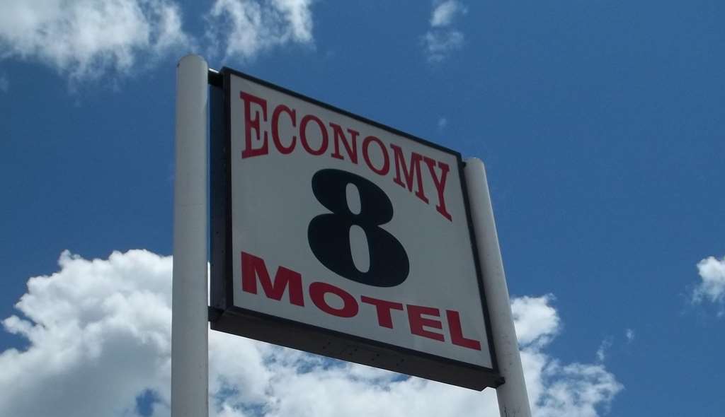 Economy Inn Mccook Zewnętrze zdjęcie